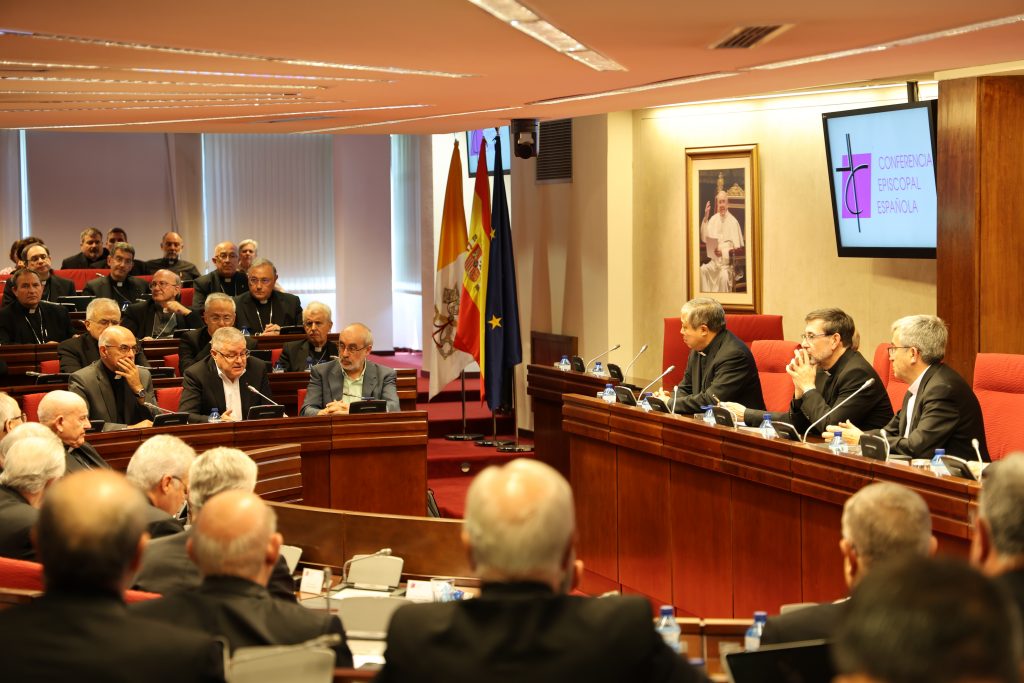 Aprobación de las líneas de trabajo de la Iglesia Católica en España en materia de abusos sexuales en la plenaria extraordinaria de la CEE