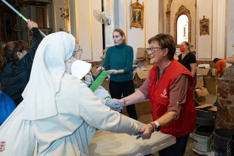 Ayuda Hijas de la Caridad Dana