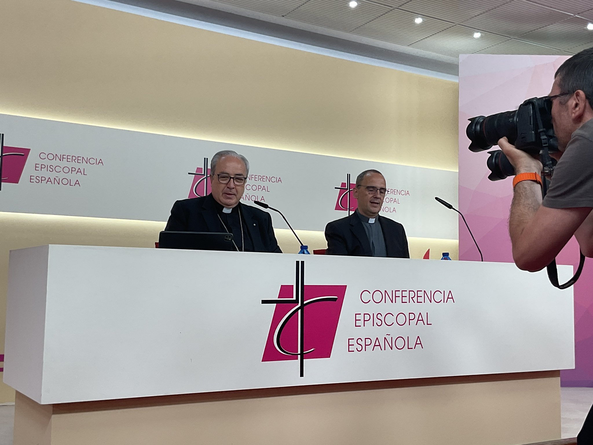 La Conferencia Episcopal Española creará una oficina de recepción de denuncias de odio religioso