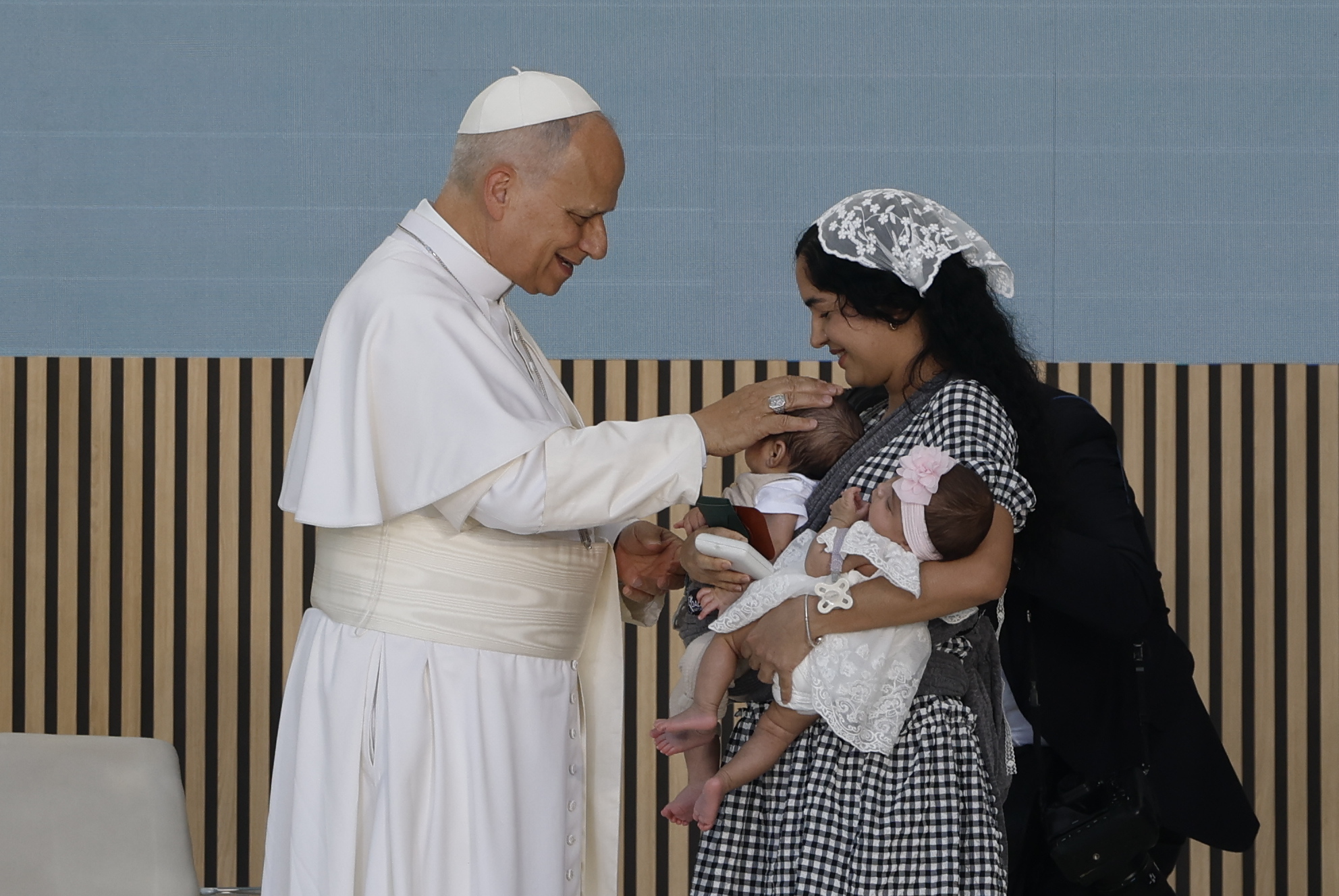 El papa visita CEDIA
